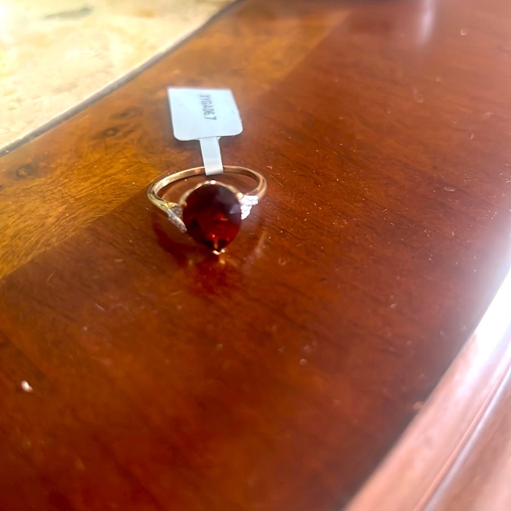 Madeira citrine ring in 9k gold